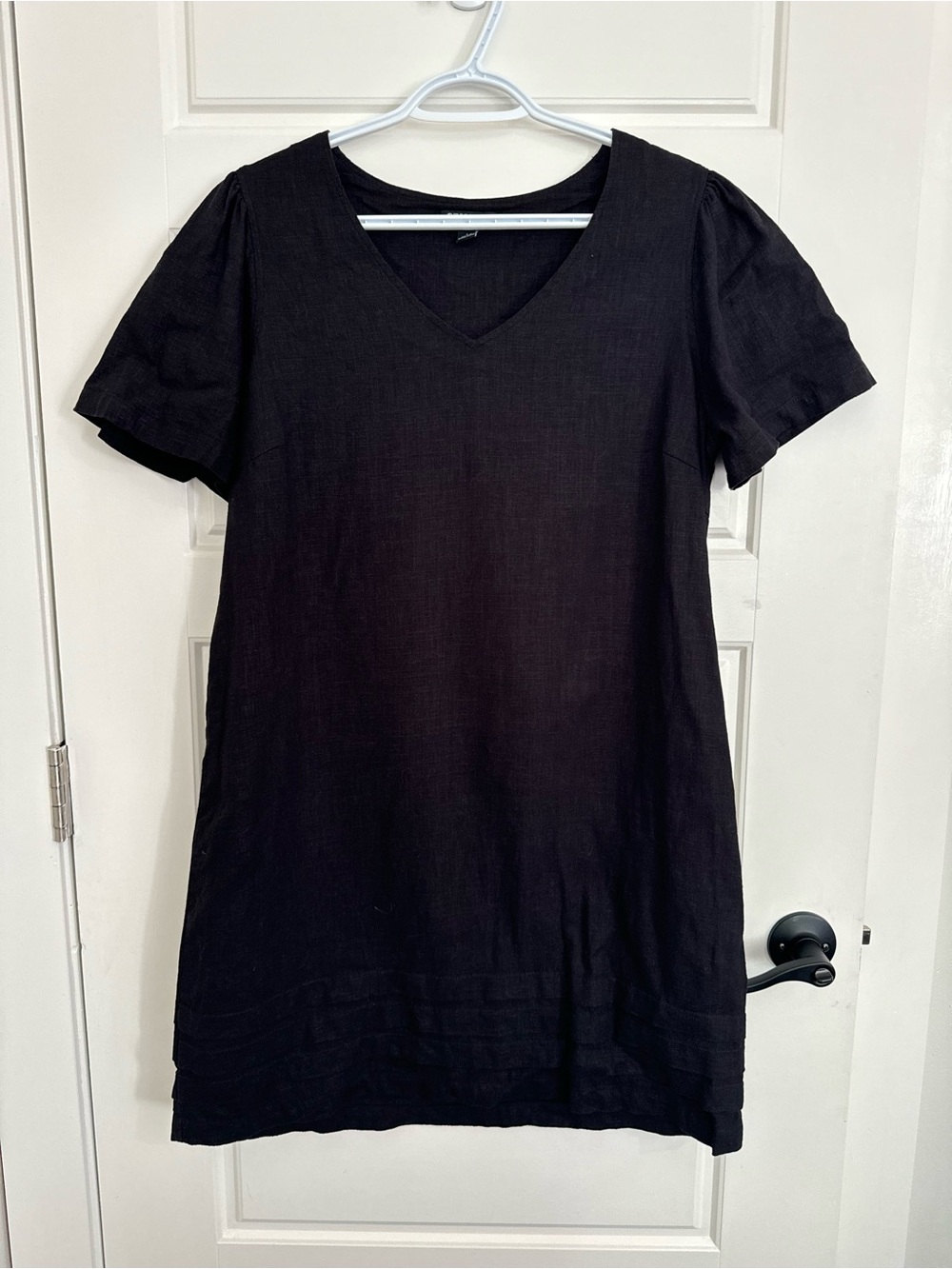 Nicole Miller Black linen blend dress